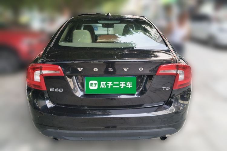 Used Volvo S60 2013 T5 Comfort Edition
