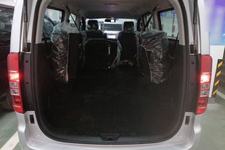 Used JAC Refine M3 2025 PLUS 1.5T Manual Classic Edition 7 Seats
