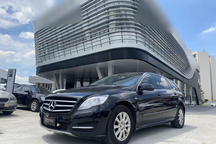 Used Mercedes-Benz R-Class 2017 R 320 4MATIC Business Edition Prestige Model