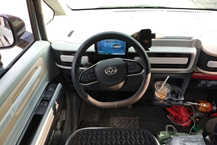 Used SAIC MAXUS Dana V1 2025 Low-Roof Multi-Function Version 42 kWh