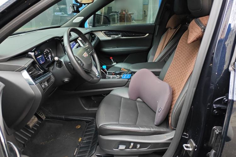 Used Cadillac XT6 2021 2.0T Six-Seater Four-Wheel-Drive Luxury Version