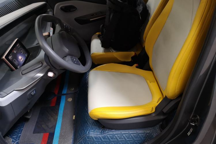 Used Wuling NAMMIEV 2021 Playful Model – High-Power Version Left Front Seat