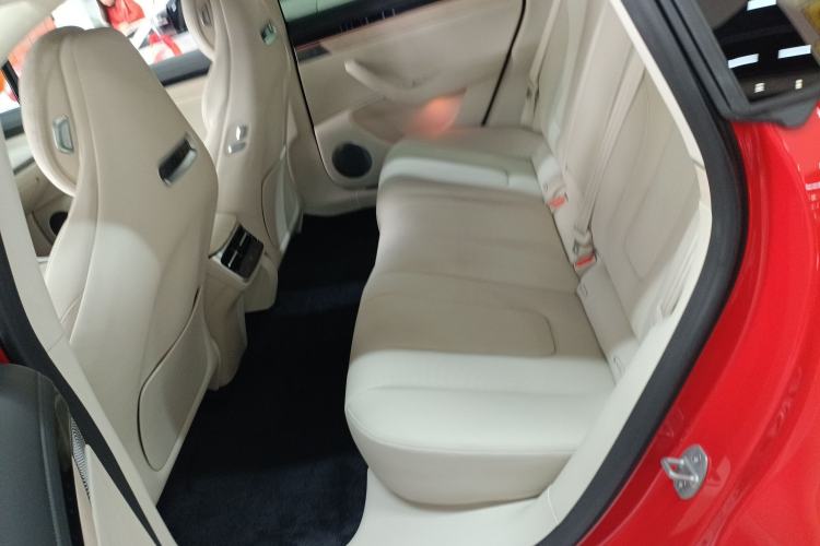 Used Hima Luxeed S7 2025 785 km Ultra