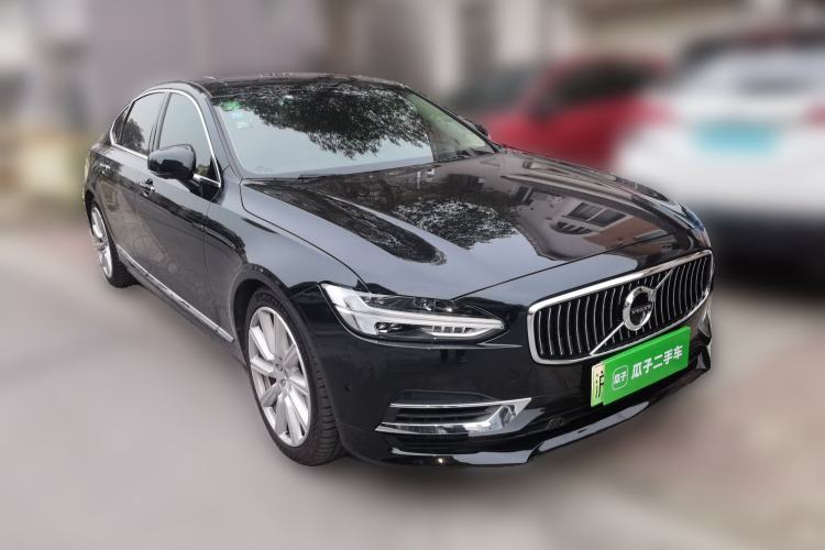 Used Volvo S90 New Energy 2019 T8 E-Drive Hybrid Intelligent Luxury Version China V Standard
