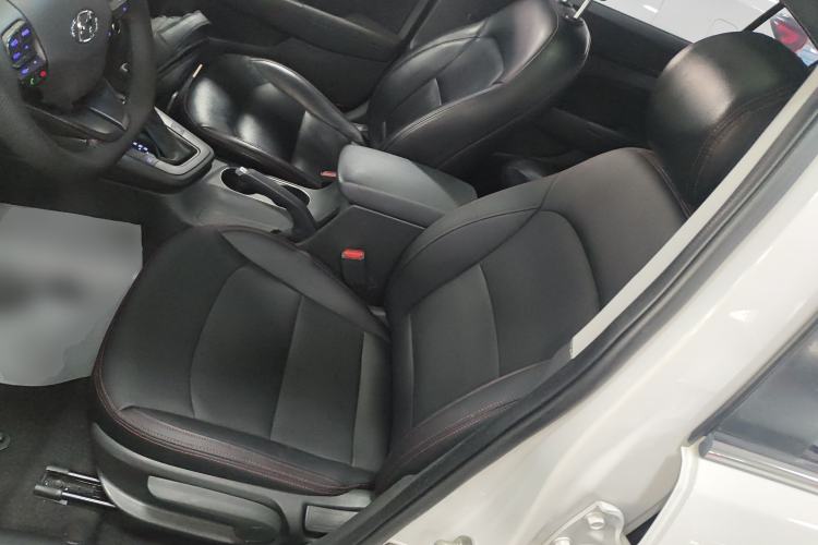 Used Hyundai Elantra (6th Generation / Lingdong) 2018 1.4T Dual-Clutch Xuan Dong · Dynamic Edition