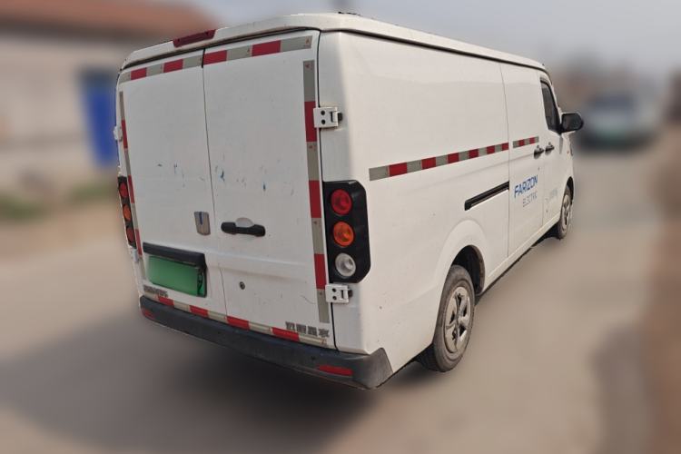 Used Farizon Xingxiang V 2023 V6E Ningde Times 41.86 kWh Deluxe Edition Rear Right 45 Deg