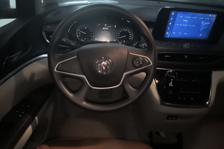 Used Buick GL8 2023 Land Executive Class Comfort Model