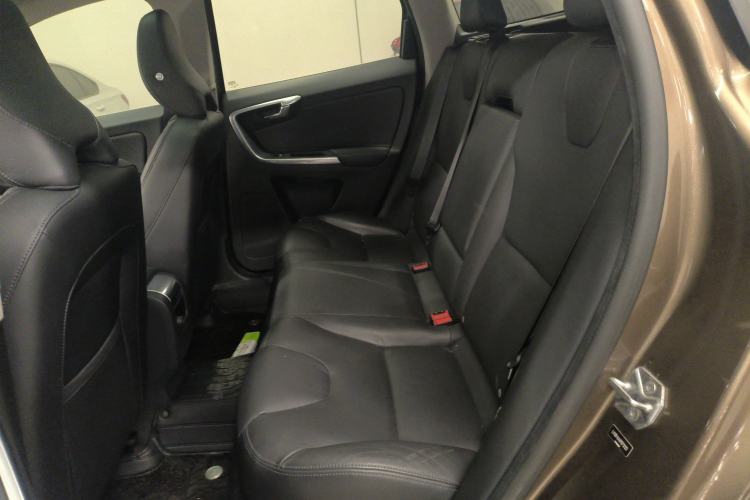 Used Volvo XC60 2015 T5 Smart Upgrade Model Left Rear Seat