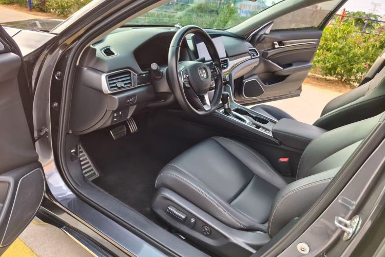 Used Honda Accord 2022 260TURBO Phantom Night · Prestige Edition
