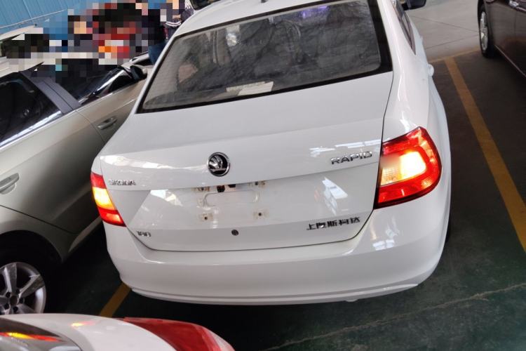 Used Skoda Rapid 2016 1.6L Automatic Front-Wheel Drive Model