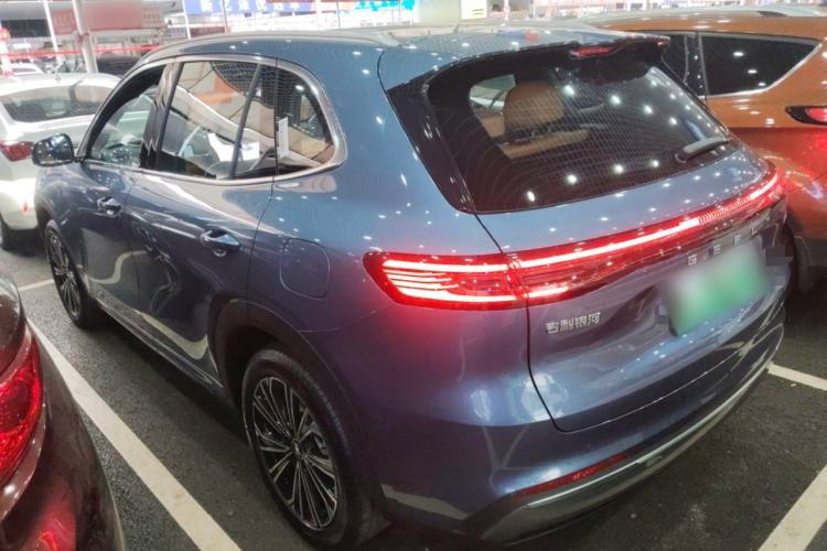 Used Geely Galaxy Galaxy Xingjian 7 EM-i 2025 120km Flagship Edition
