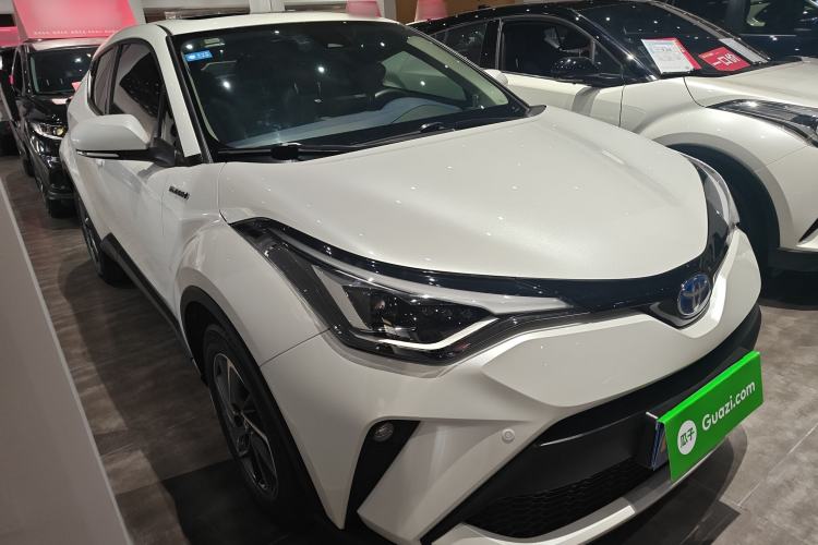 Used Toyota C-HR 2021 Dual-Motor 2.0L E-CVT Luxury Edition Front Right 45 Deg