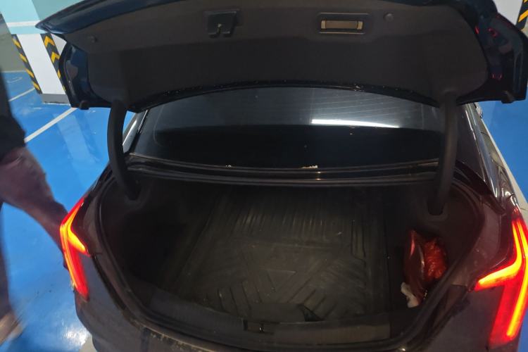 Used Cadillac CT5 2022 28T Luxury Version (Standard Edition) Trunk