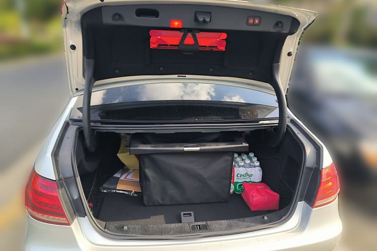 Used Mercedes-Benz E-Class 2015 E 320 L Sport Luxury Model