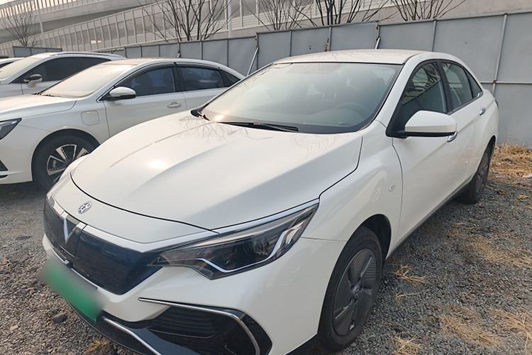 Used Venucia D60EV 2022 Standard Range Comfort Edition