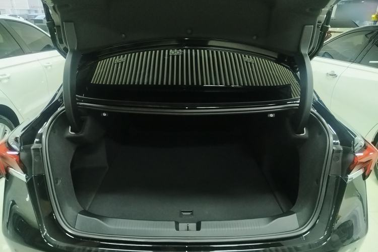 Used Buick LaCrosse 2024 28T Luxury Edition Trunk