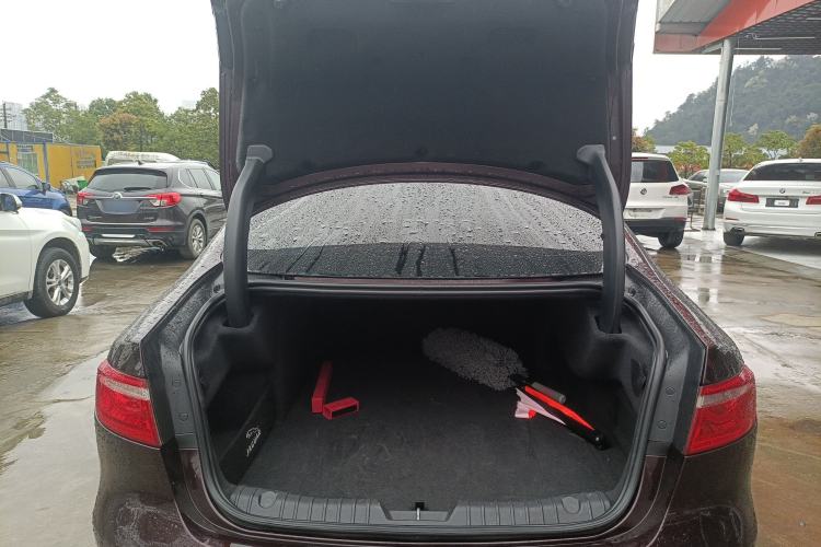 Used Jaguar XFL 2018 XFL 2.0T 250 PS Luxury Edition