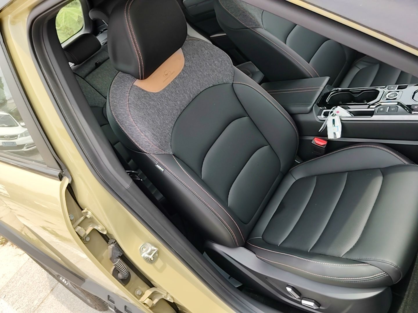 Geely Auto Cowboy 2025 1.5TD Fun-Offroad Version — снимка 19