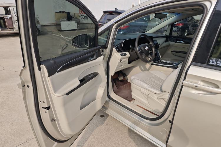 Used Buick GL8 2023 ES Lu Zun Comfort Model