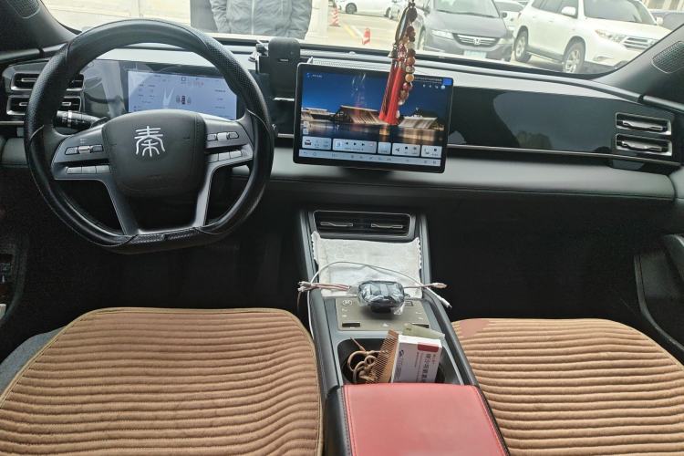 Used BYD Qin L 2025 DM-i Smart Drive 80KM Leading Model