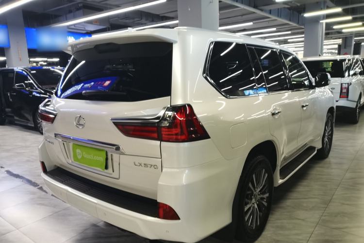 Used Lexus LX 2019 570 Dynamic Luxury Edition
