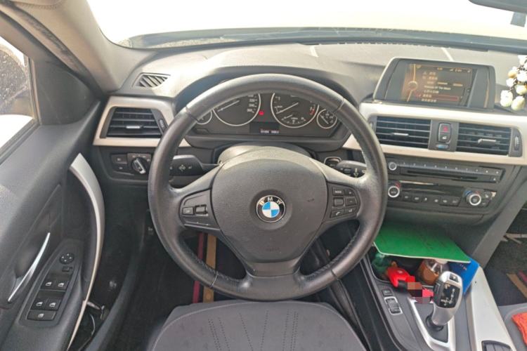 Used BMW 3 Series 2014 320i Sport Edition
