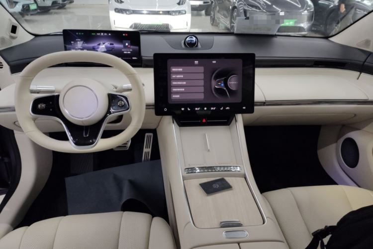 Used Hima Luxeed S7 2024 Ultra Four-Wheel Drive Flagship Edition
