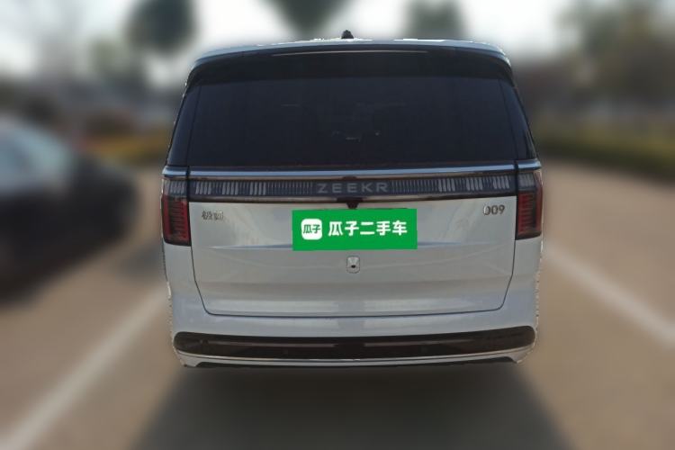 Used Zeekr 009 2022 WE Edition Exterior 4