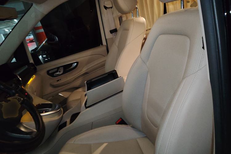 Used Mercedes-Benz V-Class 2021 V 260 L Long-wheelbase Luxury Edition