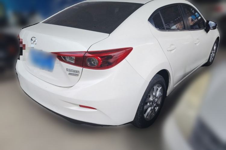 Used Mazda 3 Axela 2017 Sedan 1.5L Automatic Luxury Model Emission Standard China V
