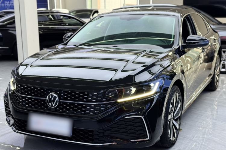 Used Volkswagen Passat 2023 Revised 330TSI Starry Elite Edition