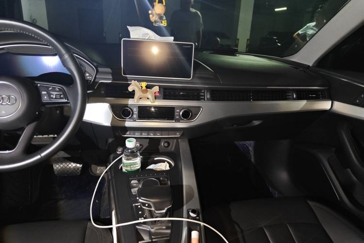 Used Audi A4L 2019 40 TFSI Fashion Edition China VI Emission Standard