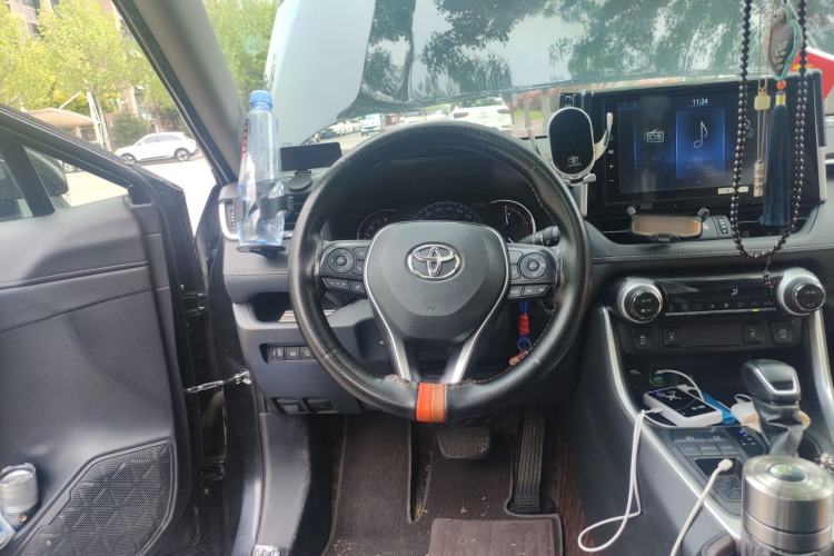 Used Toyota RAV4 2020 2.0L CVT Two-Wheel Drive Fashion PLUS Edition Steering Wheel