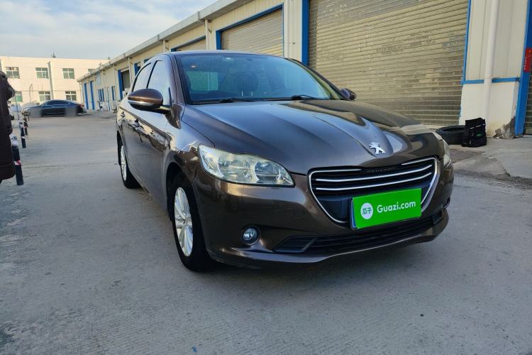 Used Peugeot 301 2014 1.6L Manual Comfort Edition
