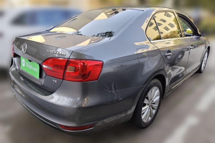 Used Volkswagen Sagitar 2014 Revised Version 1.4TSI Automatic Luxury Edition
