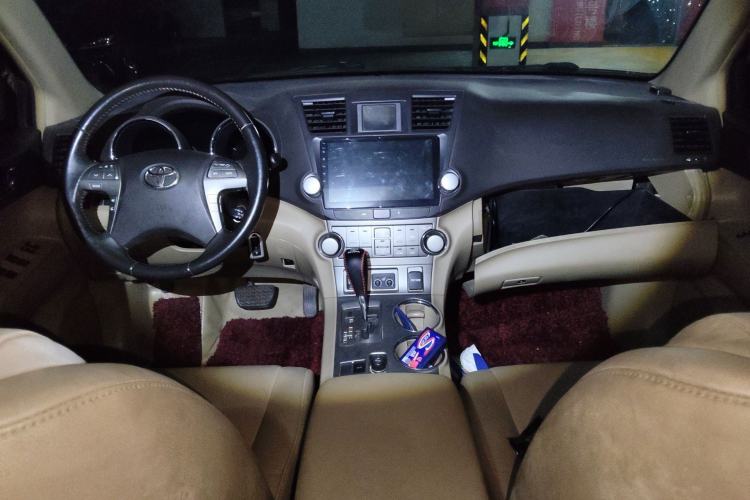 Used Toyota Highlander 2009 2.7L Two-Wheel Drive 7-Seater Luxury Edition