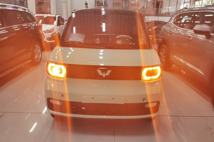 Used Wuling Hongguang MINIEV 2021 Macaron Premium Model – Lithium Iron Phosphate