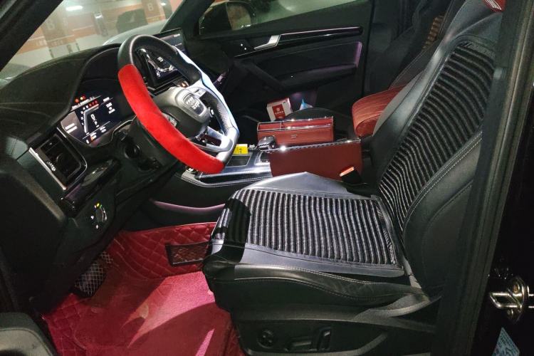 Used Audi Q5L Sportback 2022 40 TFSI Fashion Model Left Front Seat