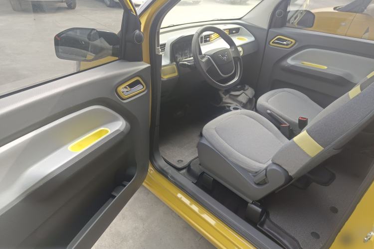 Used Wuling Hongguang MINIEV 2021 Macaron Premium Model – Lithium Iron Phosphate