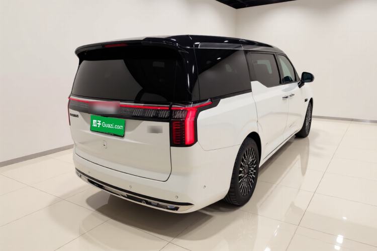 Used Zeekr 009 2024 Six-Seat Executive Version 4WD 108 kWh