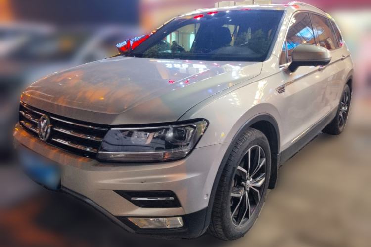 Used Volkswagen Tiguan L 2019 330TSI Automatic Two-Wheel Drive Smart Luxury Version China VI Standard