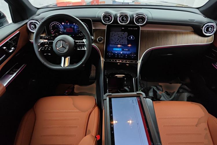 Used Mercedes-Benz GLC New Energy 2025 350 e L 4MATIC Collector's Edition
