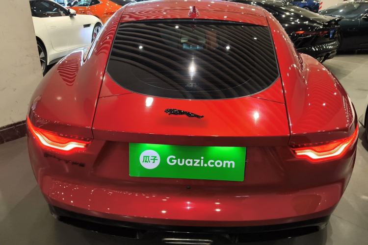 Used Jaguar F-TYPE 2023 P300 Hardtop Version R-DYNAMIC BLACK