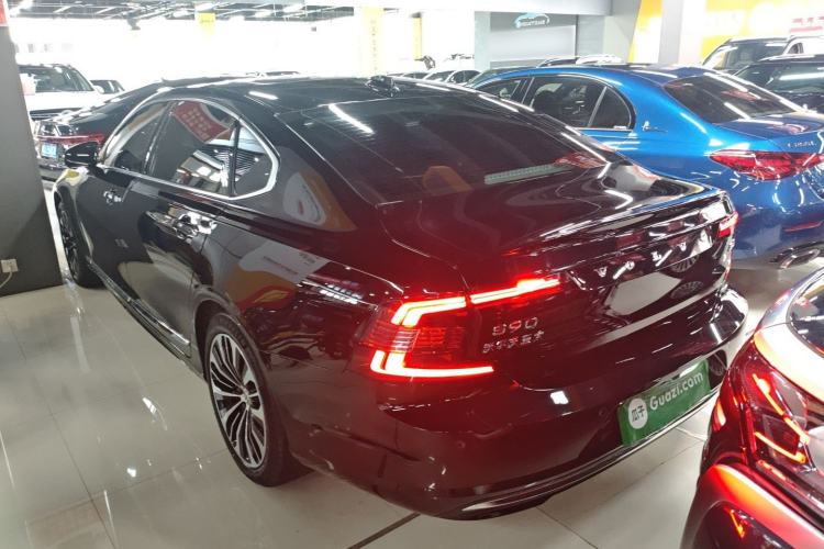 Used Volvo S90 2023 B5 Zhiyi Luxury Edition