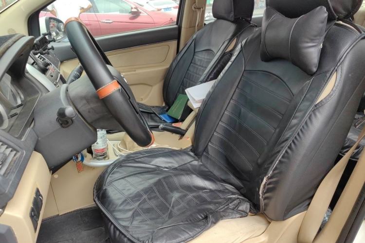 Used BAIC E Series 2013 Sedan 1.5L Manual Lotte Edition
