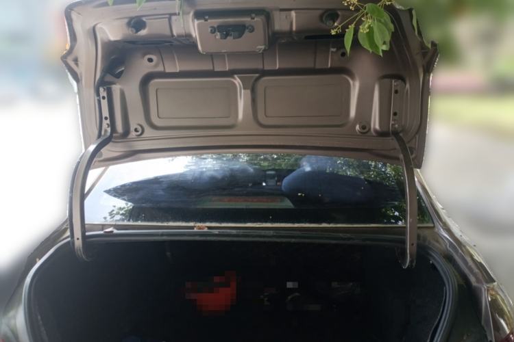 Used Peugeot 301 2016 1.6L Manual Comfort Edition Trunk