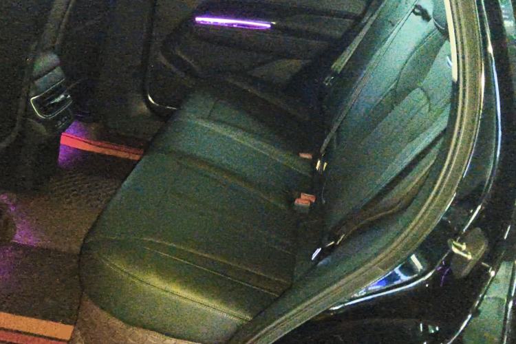 Used Hongqi HS3 2023 1.5T Two-Wheel Drive Shanwei Edition Left Rear Seat