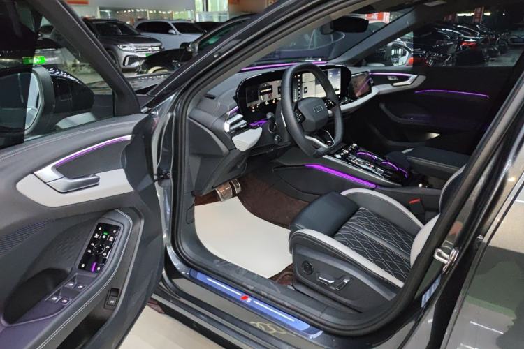 Used Audi A5L 2026 2.0T Sport Plus Driver Seat