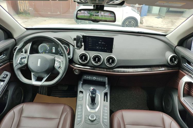 Used Wey VV5 2019 1.5T Two-Wheel Drive Smart Pioneer