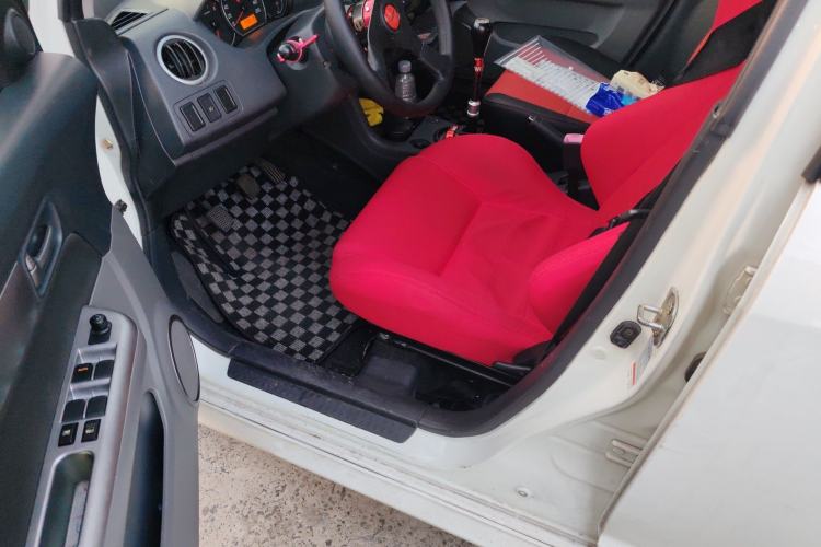 Used Suzuki Swift 2016 1.5L Manual Fashion Model